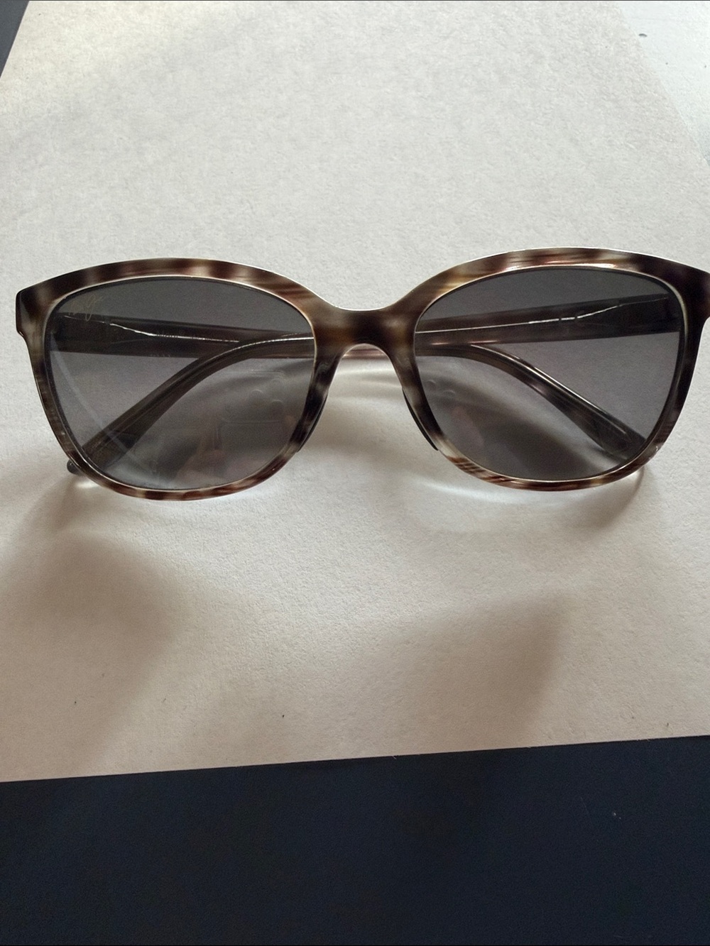 Maui Jim Tortoiseshell Sunglasses with Gray Lenses